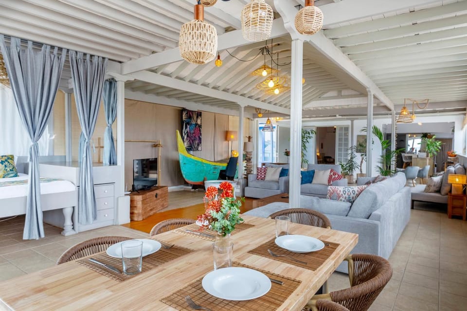 Ocean View Penthouse - Central Location - 100m to the Beach Apartment in Costa Teguise