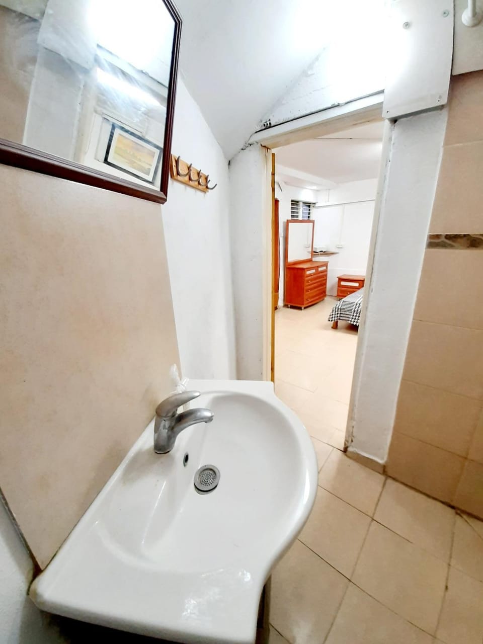 Suite- Studio- Zimmer Bed and Breakfast in North District