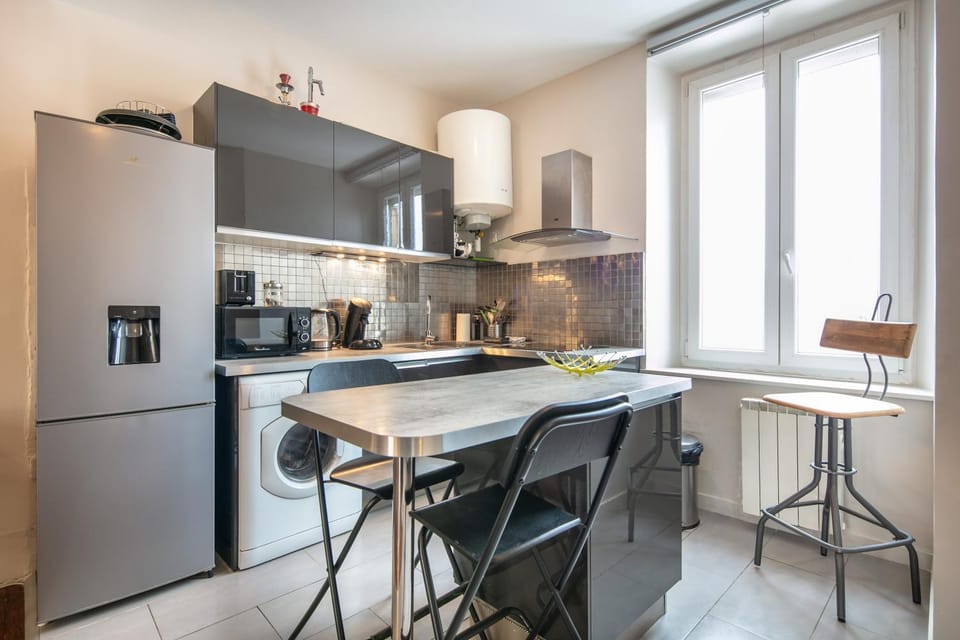 Coffee/tea facilities, Dining area, minibar, pet friendly, stove, toaster, washing machine, dryer