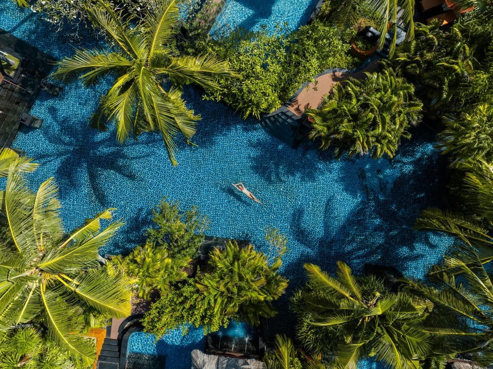 Property building, Swimming pool