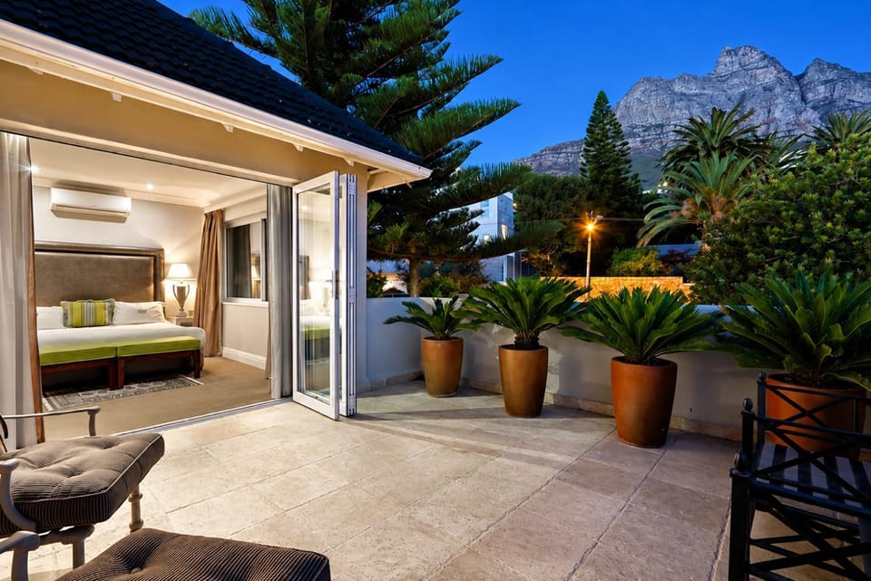 Bed, Balcony/Terrace, Bedroom, Mountain view, Sea view, hair dryier, sunbed, air conditioner