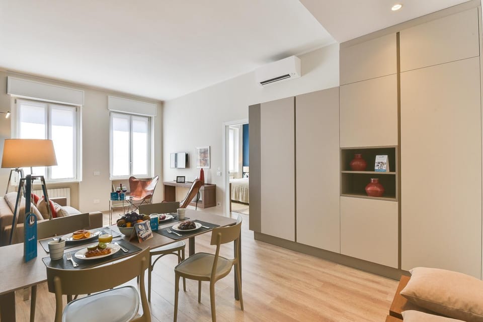 TV and multimedia, Dining area