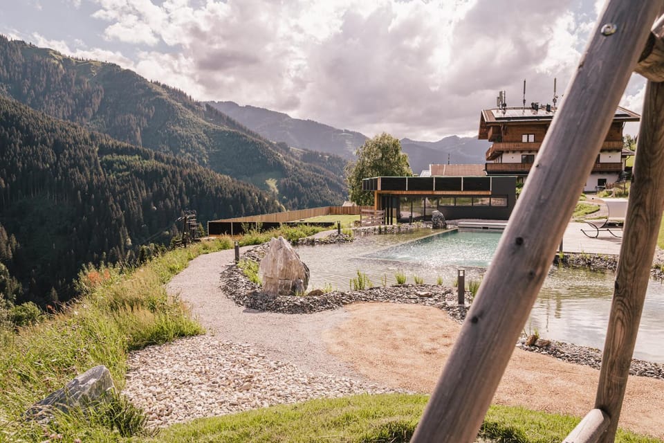 Property building, Natural landscape, Lake view, Mountain view, Swimming pool