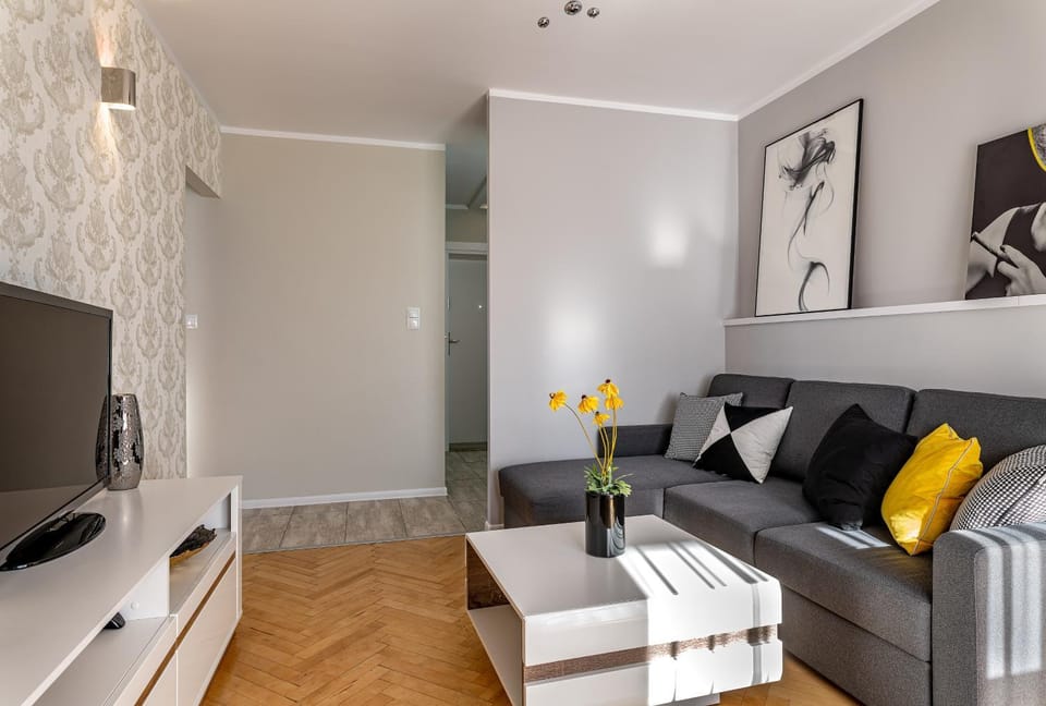 Property building, Photo of the whole room
