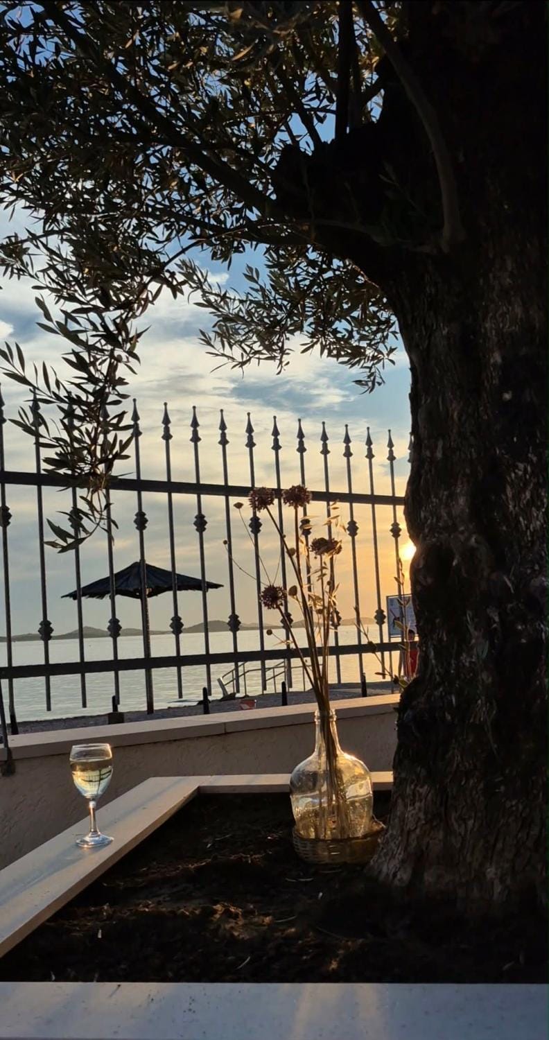 Apartments LORD Pirovac Bed and Breakfast in Tisno