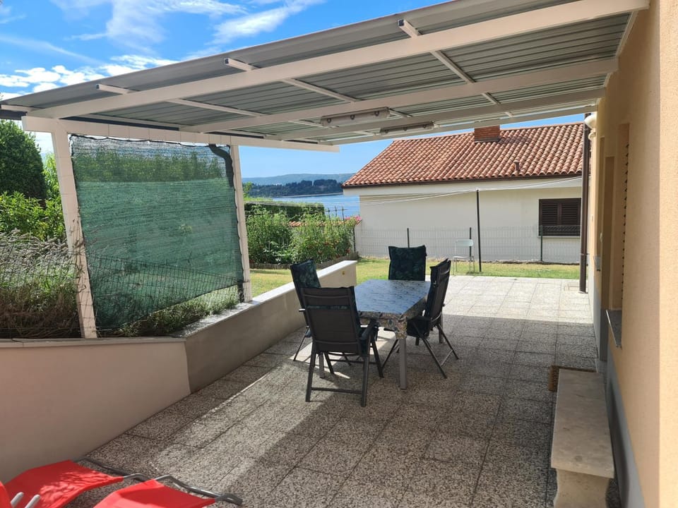 Patio, Sea view