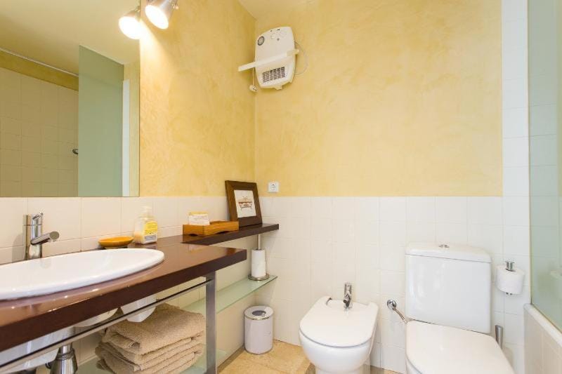 Anita's Bed and Breakfast Bed and Breakfast in Barcelona
