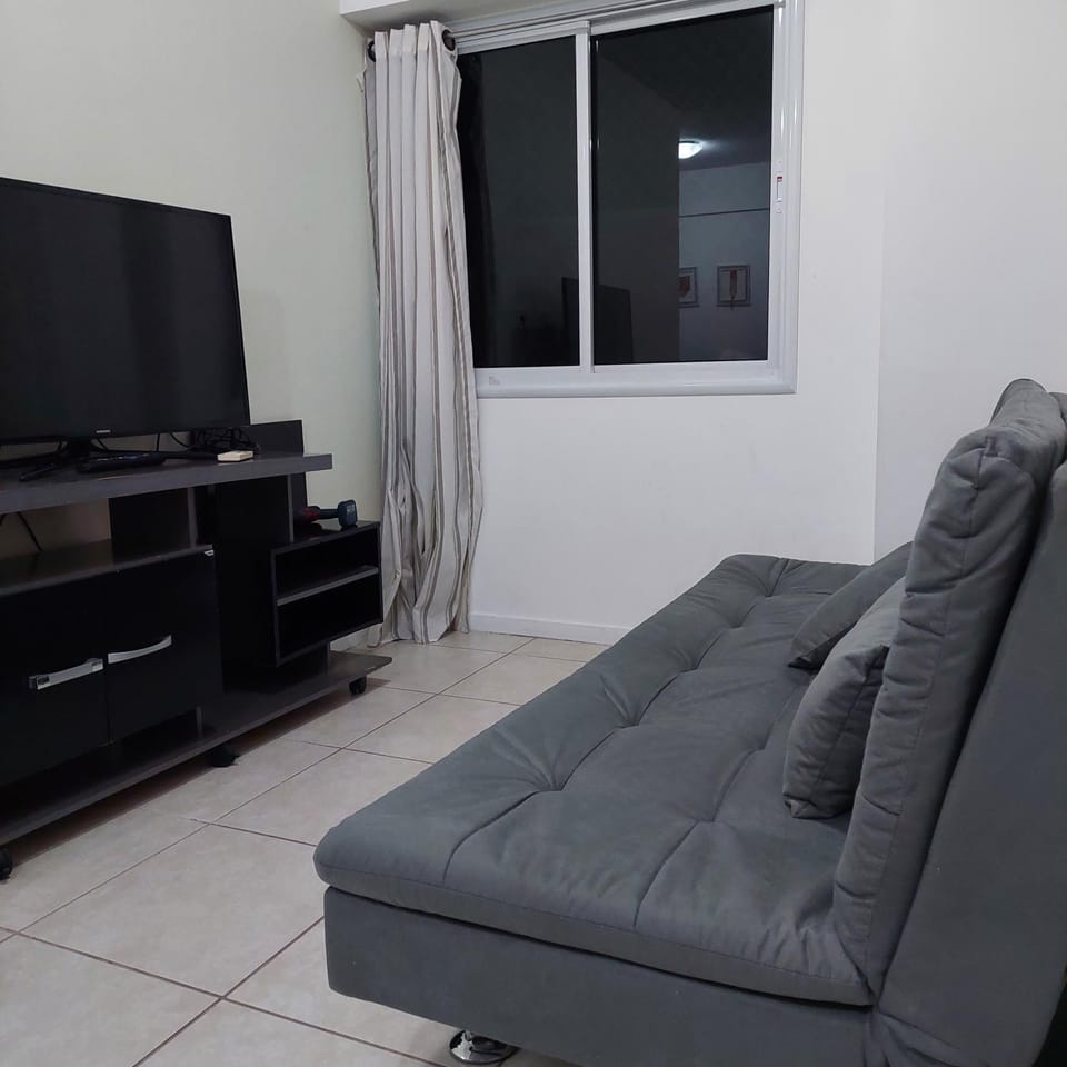 TV and multimedia, Living room, Seating area, Evening entertainment