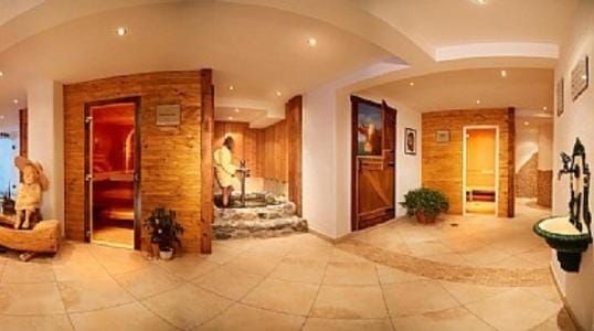 Spa and wellness centre/facilities
