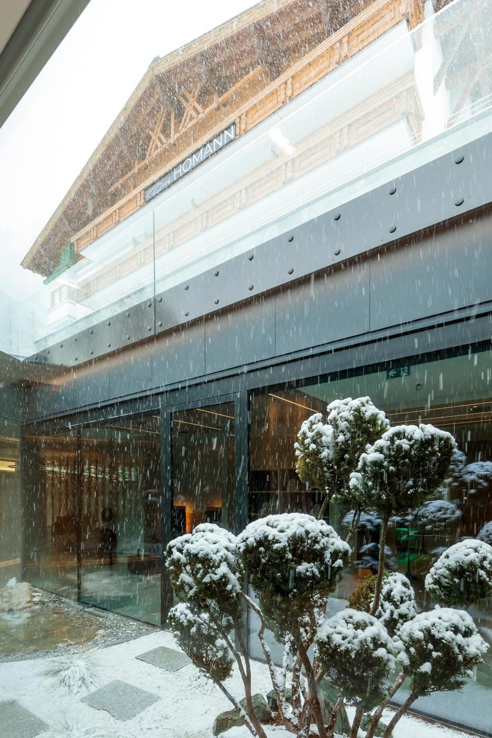 Property building, Sauna, Spa and wellness centre/facilities