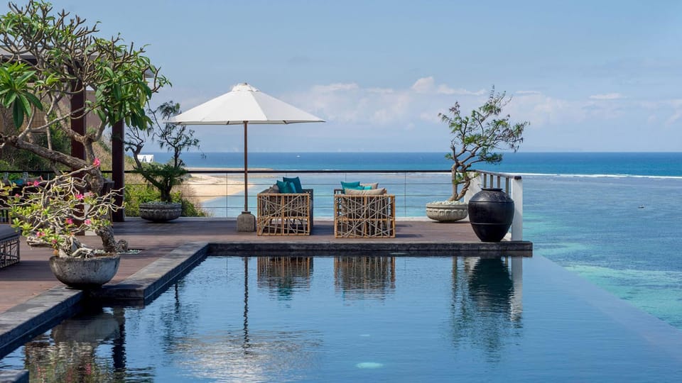 Pool view, Sea view, Swimming pool