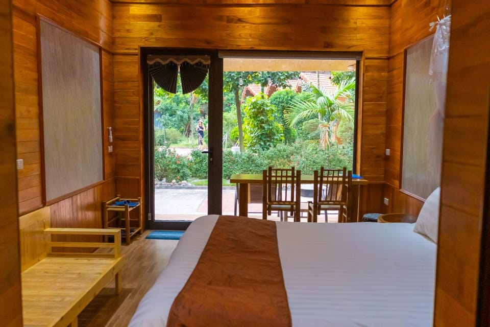 View (from property/room), Photo of the whole room