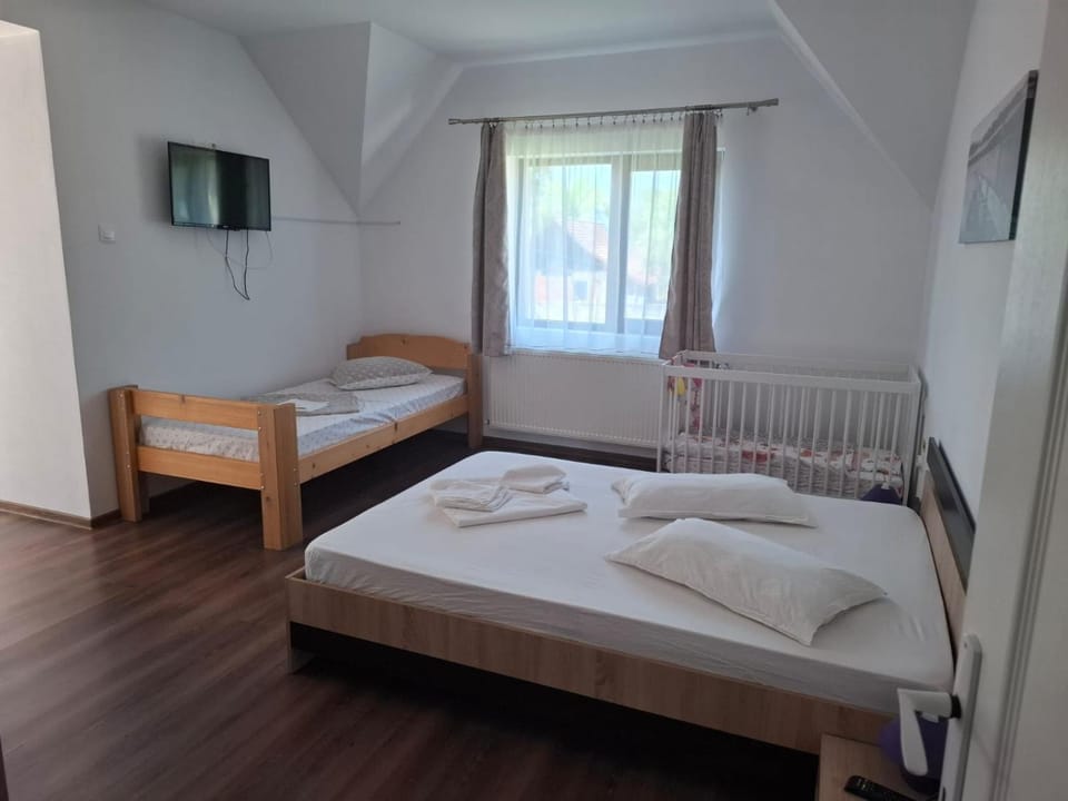 Pensiunea Venera Nature lodge in Romania