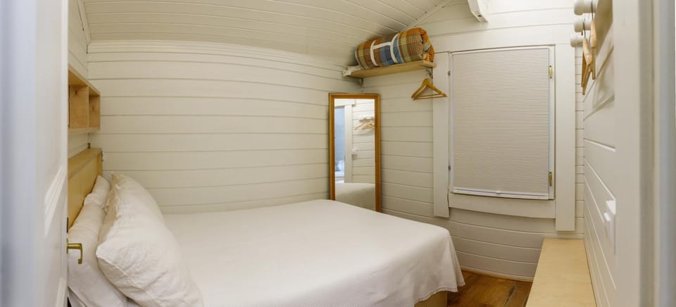 Bungalow Camping Los Manzanos Campground/ 
RV Resort in Galicia