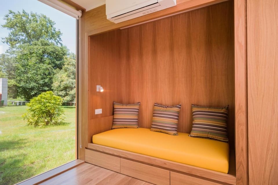 Living room, Bedroom