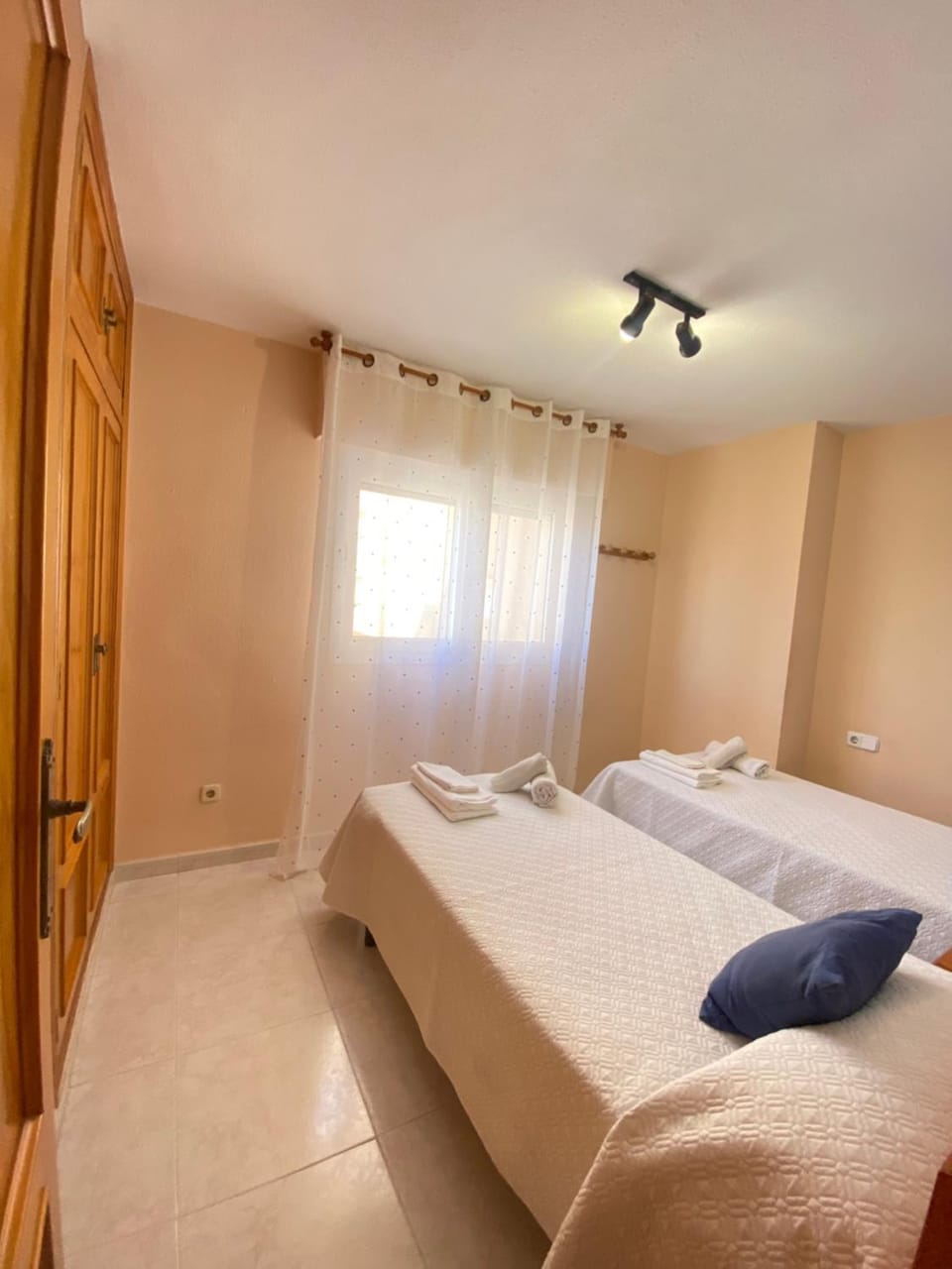 Apartamentos Copacabana Playa Apartment in La Manga