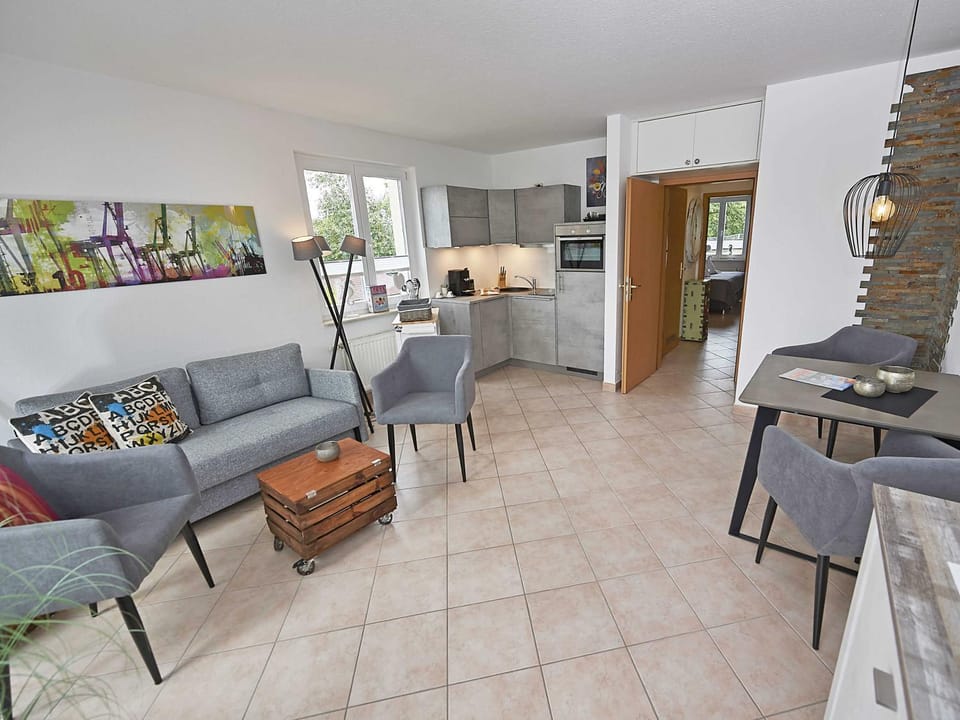 Living room, Photo of the whole room, Decorative detail, Seating area
