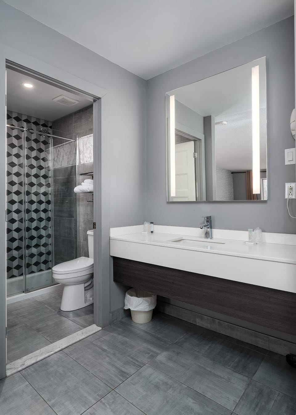 Shower, Toilet, Bathroom