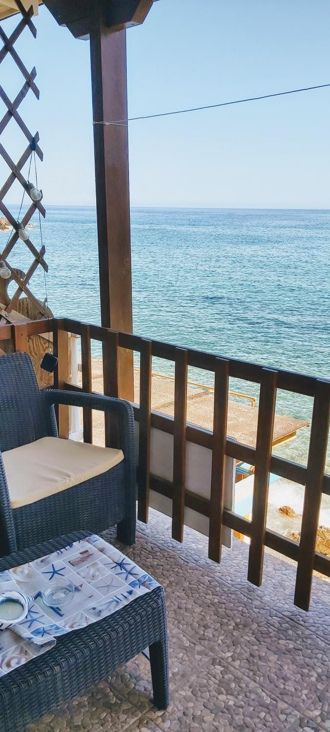 Day, Natural landscape, View (from property/room), Balcony/Terrace, Seating area, Beach, Sea view