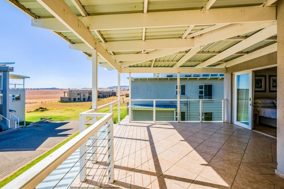 Patio, Day, View (from property/room), Balcony/Terrace