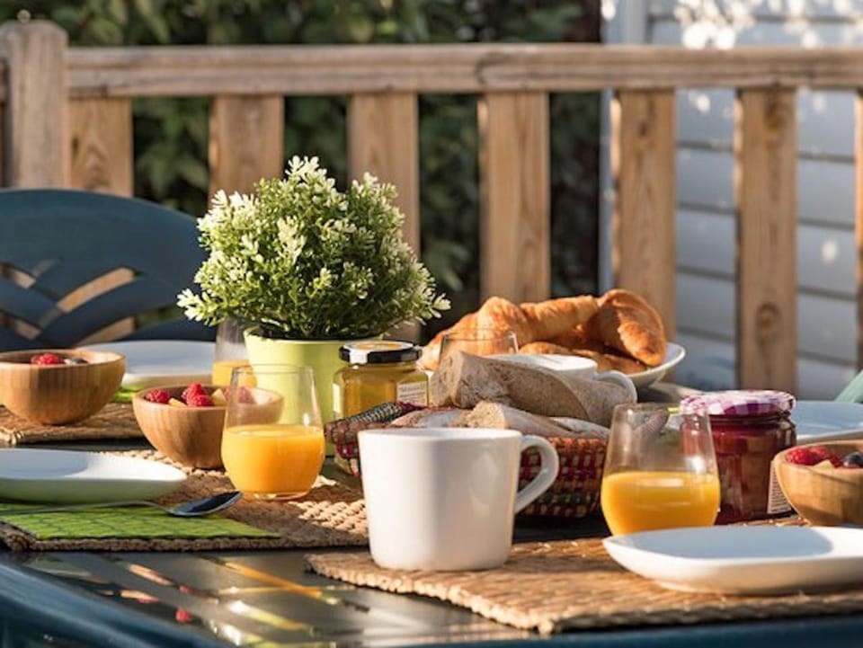Balcony/Terrace, Breakfast