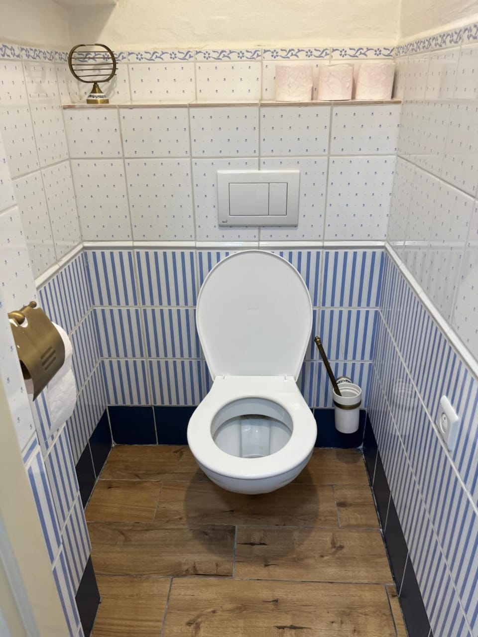 Toilet