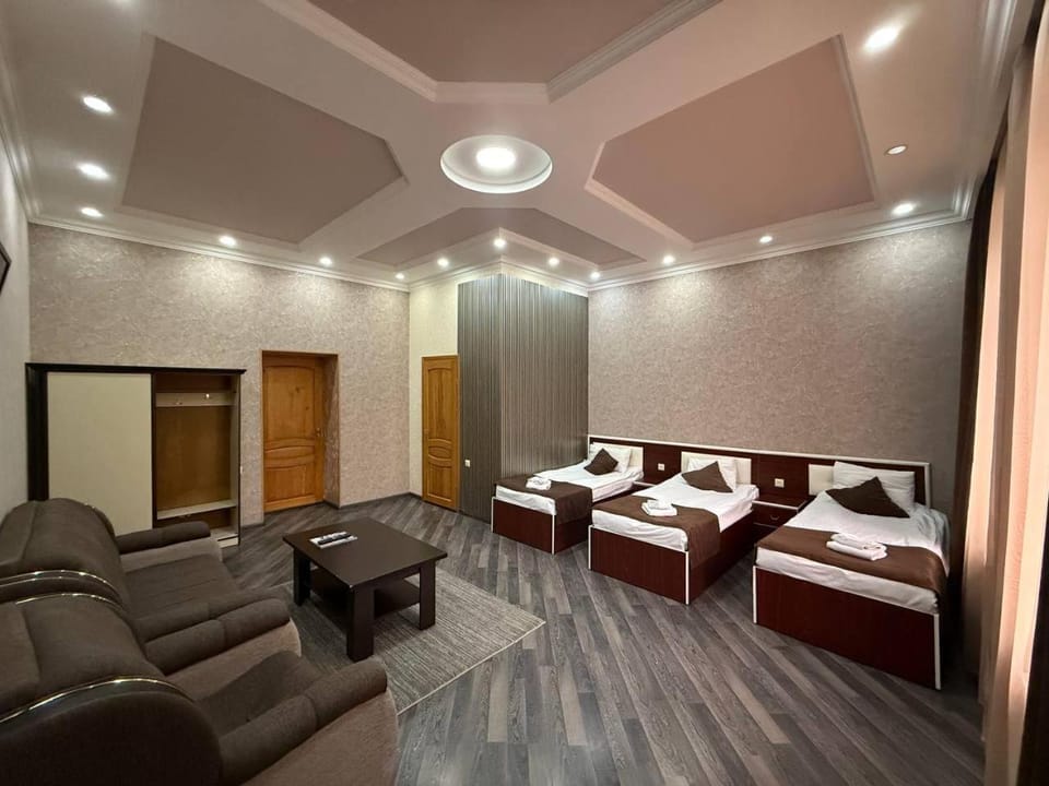 Bed, Photo of the whole room, Seating area, Bedroom