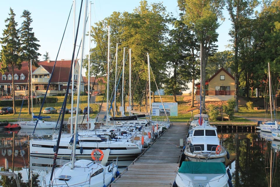 Nearby landmark, Neighbourhood, Fishing, Lake view