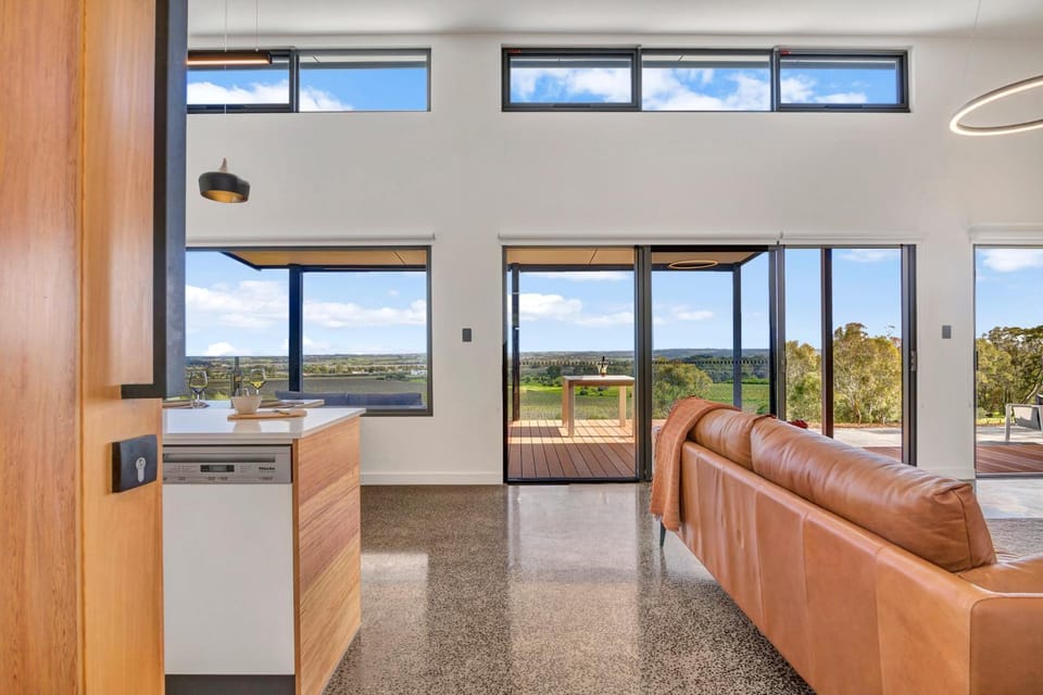 Shadow Creek McLaren Vale Villa in Willunga