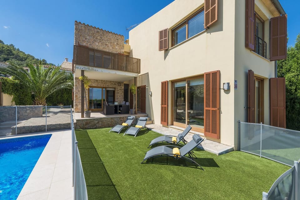 Garden, Swimming pool