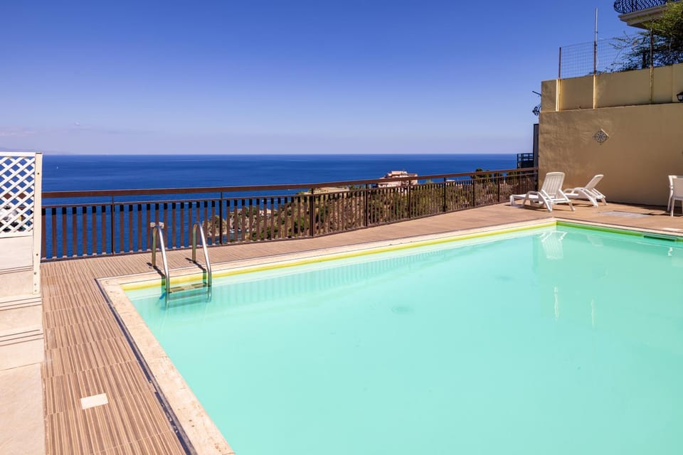 Natural landscape, Pool view, Sea view, Swimming pool, sunbed