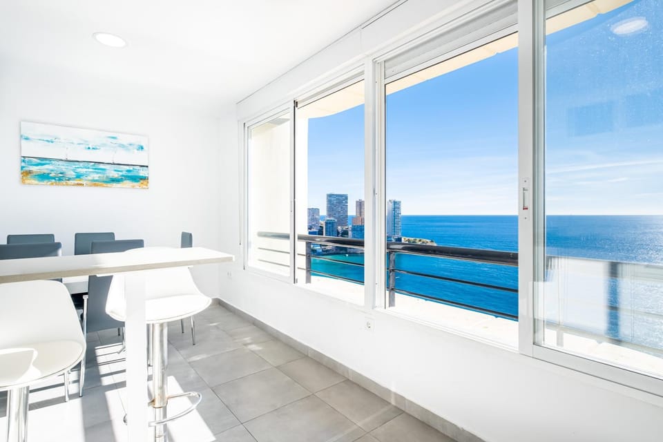 Balcony/Terrace, Living room, Dining area, Sea view