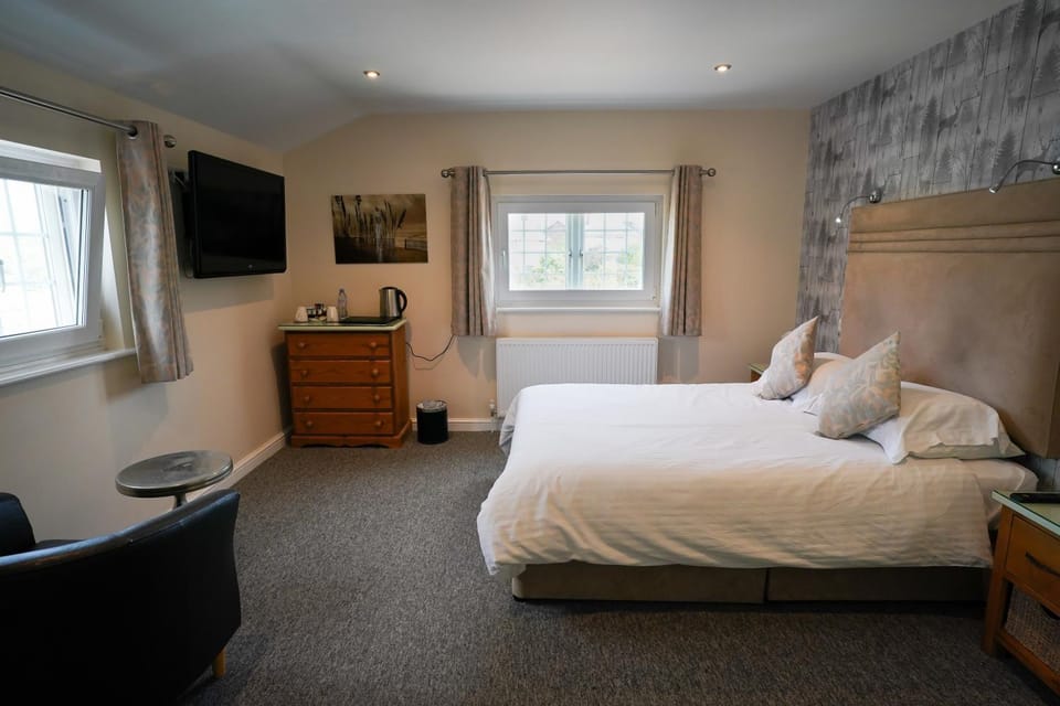 Grove House - Woodbridge Hotel in Mid Suffolk District