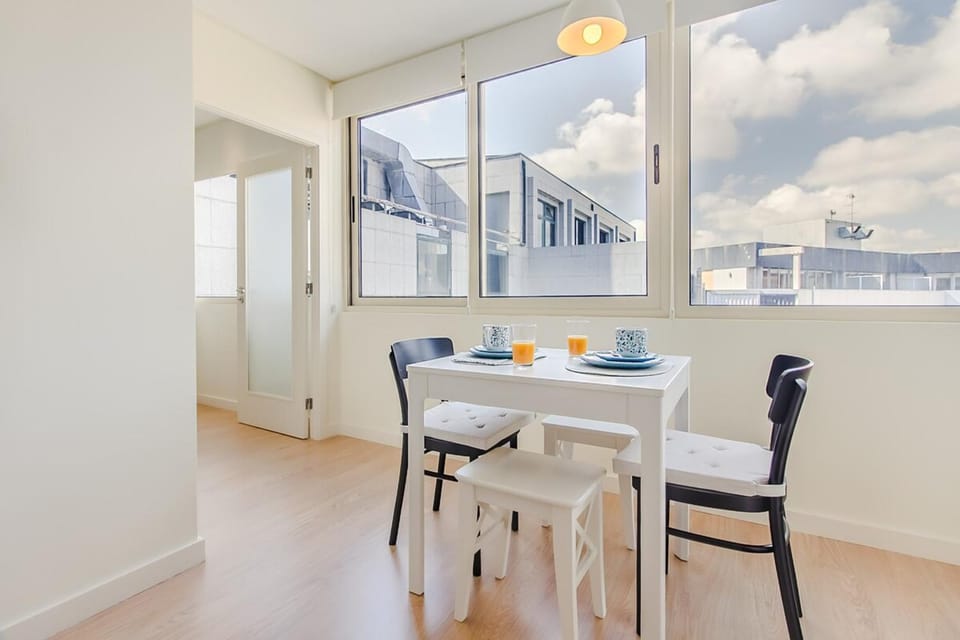 Trindade Modern Flat (with Air Conditioning) Apartment in Porto