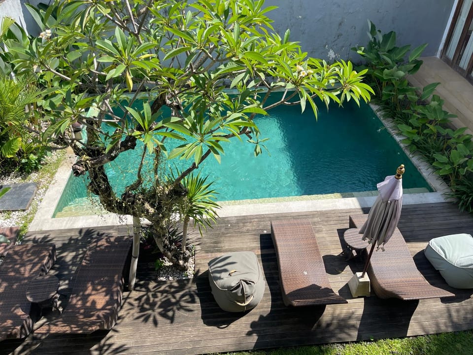 Balcony Living Apartment Apartment hotel in North Kuta
