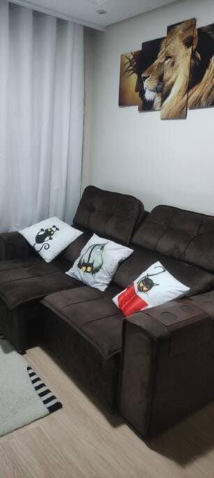 Apto completo em condomínio clube com 2 vagas de garagem I Lazer para toda família Apartment in Curitiba