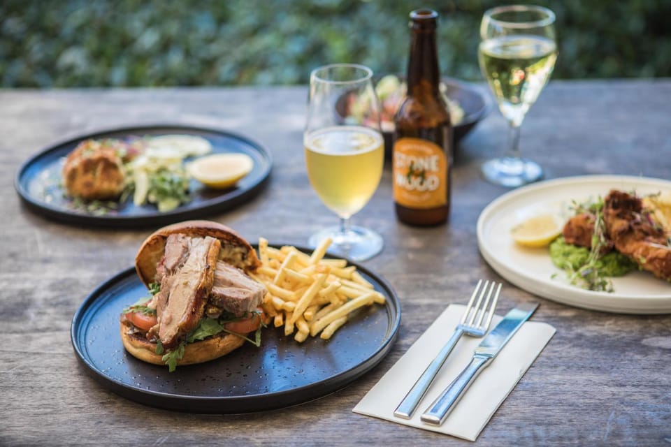 Restaurant/places to eat, Food close-up, Food, Lunch, Dinner, Alcoholic drinks