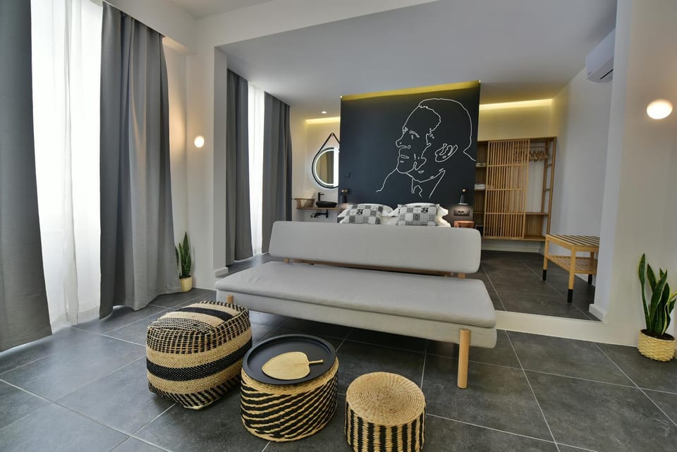 Hydra Icons Bed and Breakfast in Islands
