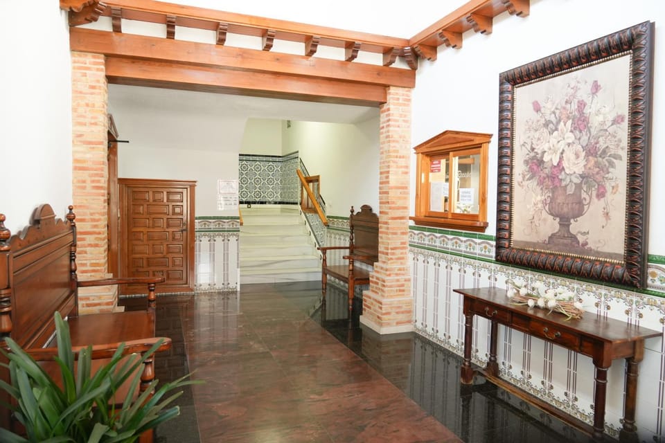 Lobby or reception, Area and facilities