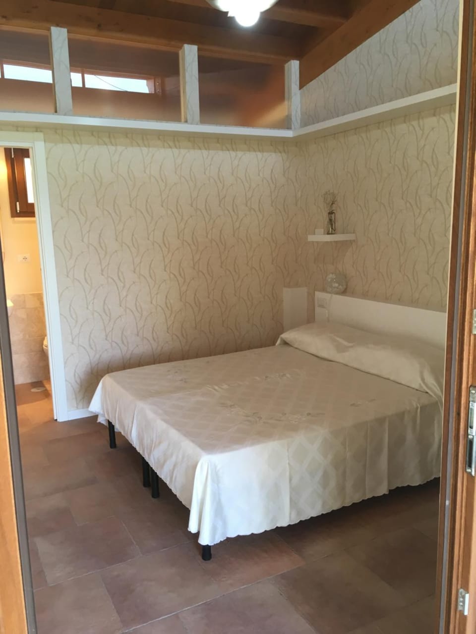 Bathroom, Bedroom