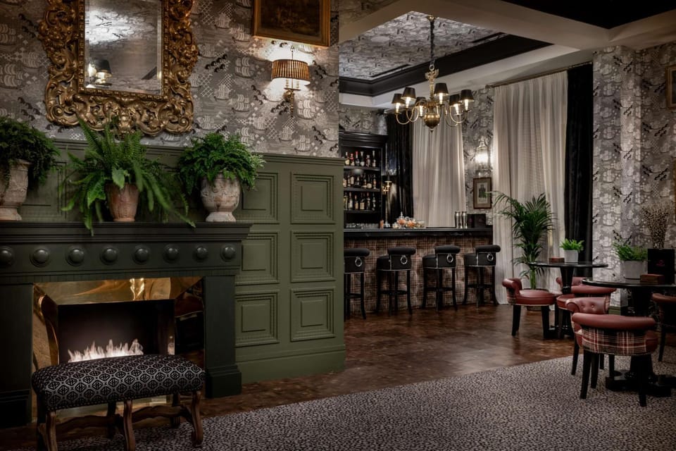 Lounge or bar, On site