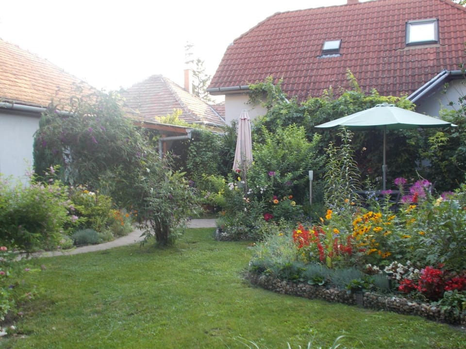 Lenart House 2 House in Siófok