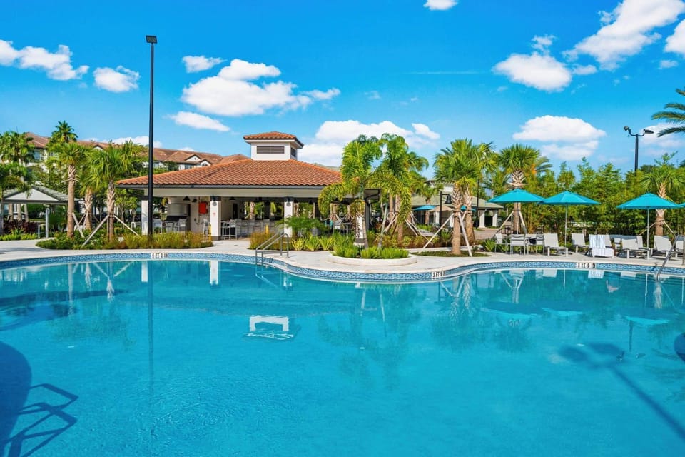 Shoreway Loop Unit 108 Condo Apartment in Orlando