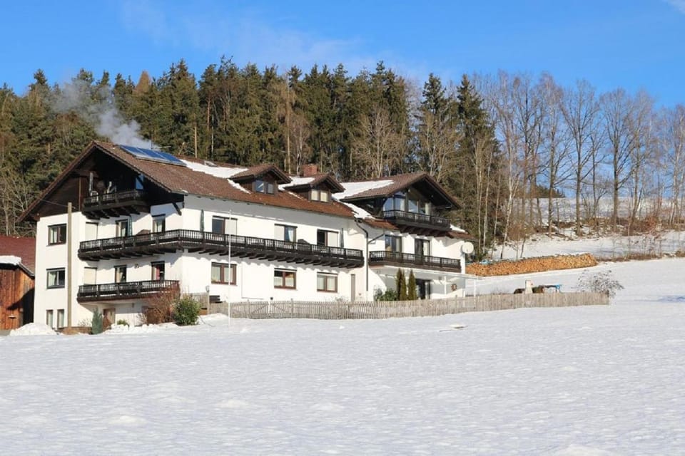 Property building, Facade/entrance, Winter