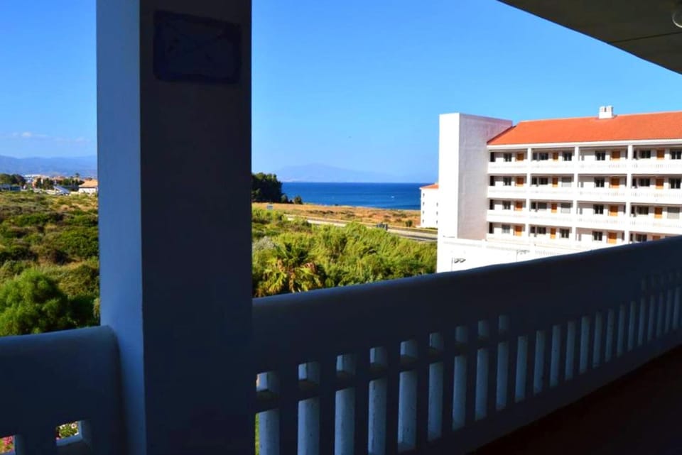 Comfortable apartment in Manilva with pool Apartment in Costa del Sol