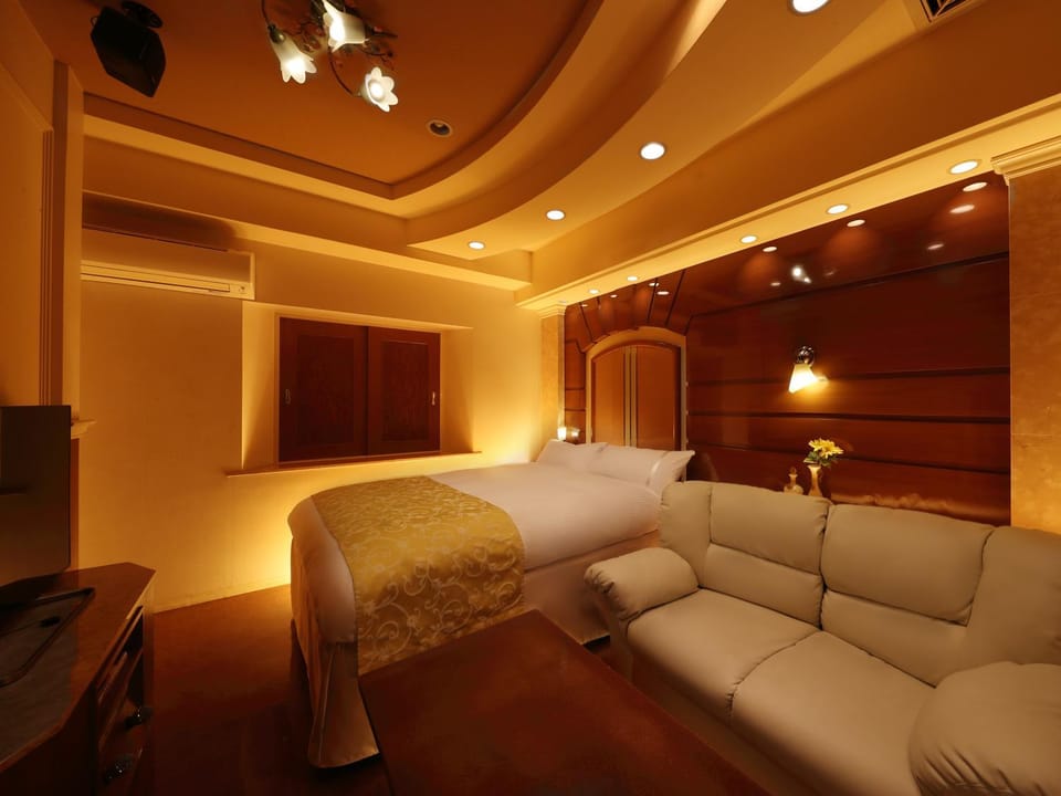 Bed, Photo of the whole room