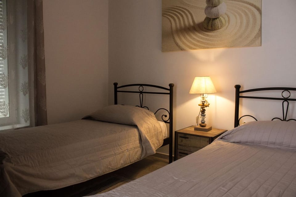 Blue Island Apartment in Decentralized Administration of the Aegean