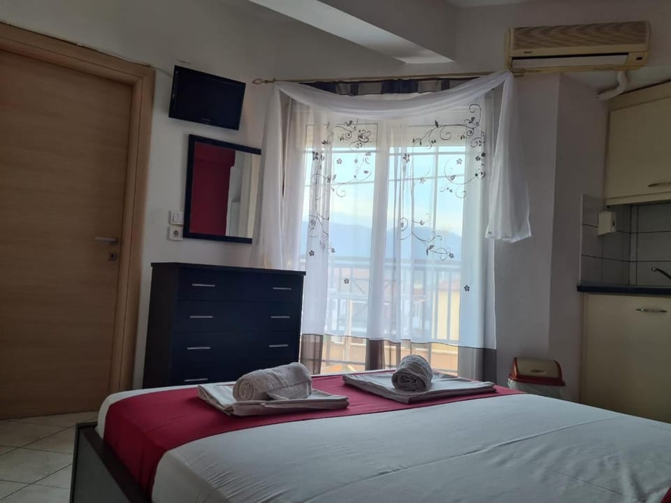 Katerina Studios Apartment in Limenaria