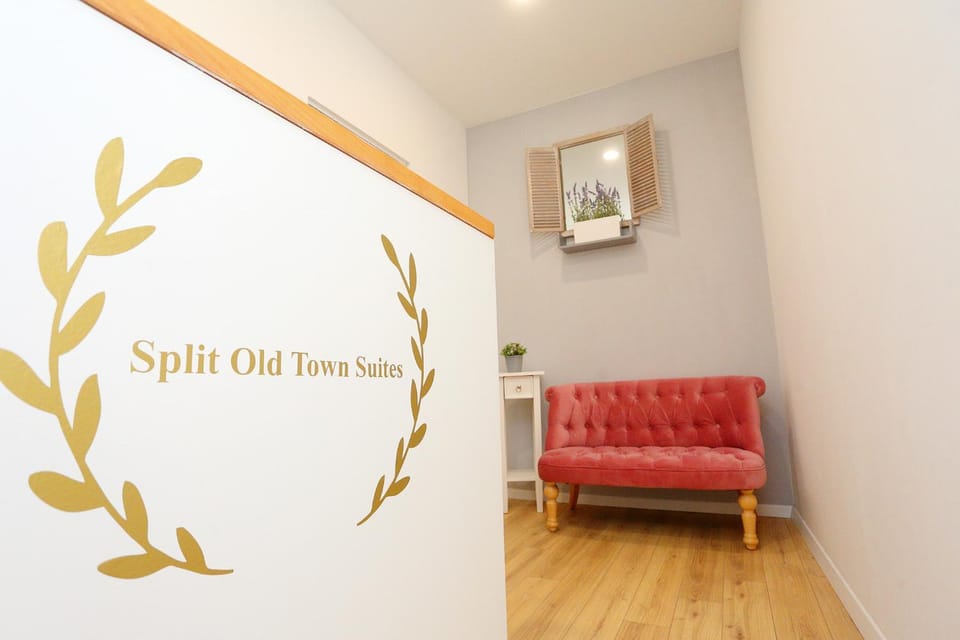 Logo/Certificate/Sign