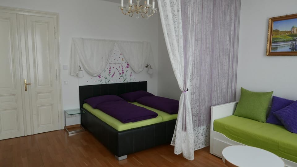 Bed, Living room, Bedroom